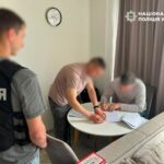 Карандєєв відреагував на закиди у сприянні виїзду за кордон