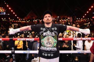 Команда Усика готує важливу заяву щодо майбутнього чемпіона