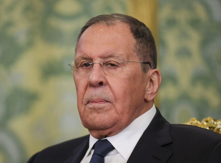 Лавров поскаржився, що війна Байдена “стала війною Трампа”