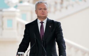 Науседа готовий стати посередником у конфлікті між Україною та Польщею