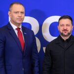 Не був в Україні: Зеленський дорікнув Навроцькому