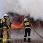 Після удару РФ на Сумщині загорілися склади із сірковмісними речовинами