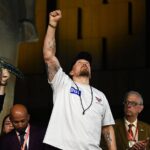 Промоутер озвучив кандидатуру на прощальну битву Усика