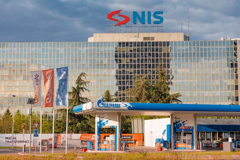 Сербія продовжила угоду з Газпромом – ЗМІ