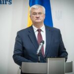 Сибіга здійснить візити до Кореї та Японії