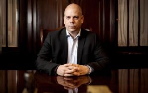 Скандал з Ощадбанком: Генпрокурор Угорщини піде у відставку