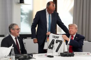 Трамп готовий тиснути на РФ, але є умова – ЗМІ