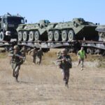 У Казахстані проходять військові навчання