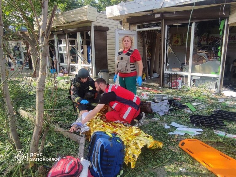 Удар по Запоріжжю: пораненні 24 людини