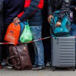 Українці масово виїжджають із Польщі – ЗМІ