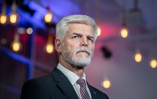 Уряд Чехії не пустив президента на саміт НАТО – ЗМІ