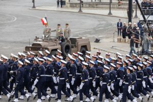 Військовий парад у Франції буде присвячений Україні &ndash; ЗМІ