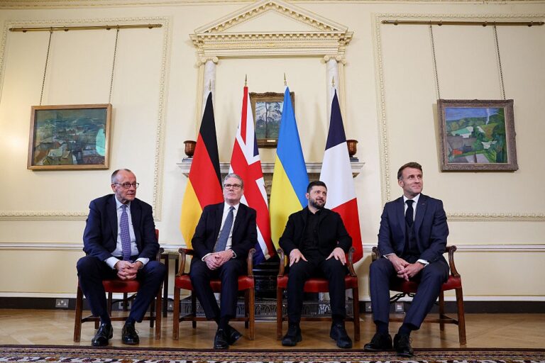 Європа хоче бути посередником в переговорах з РФ
