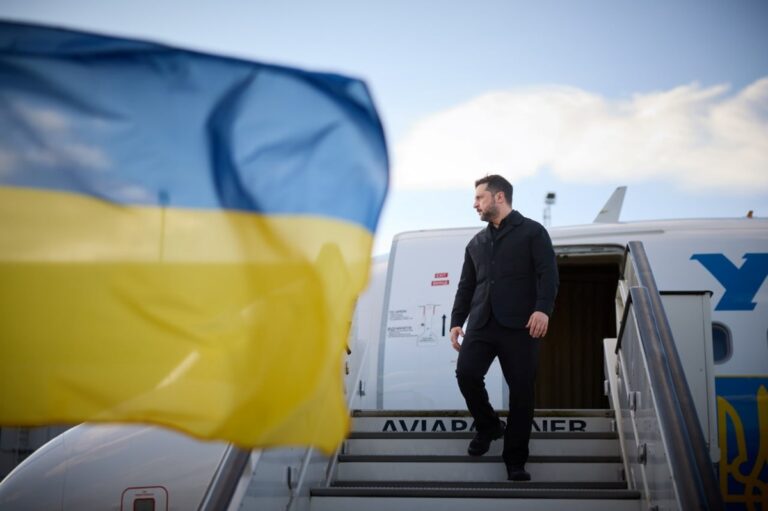 Зеленський: Навроцький робить те, що робив Орбан