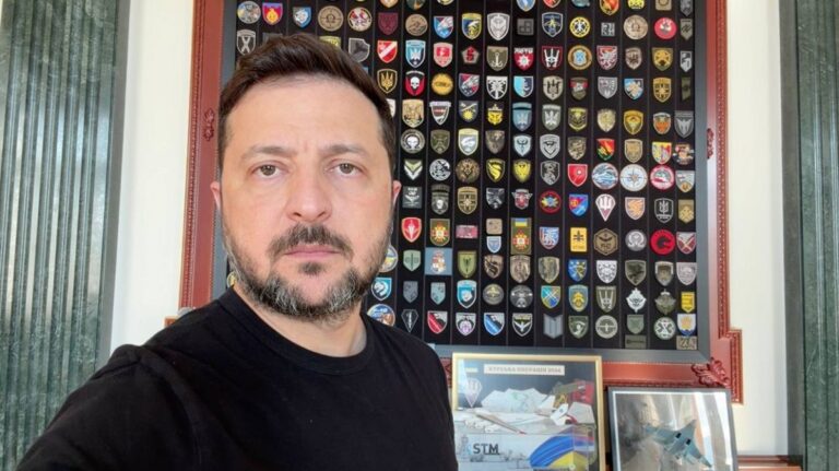 Зеленський попередив про загрозу масованого удару
