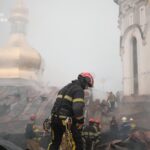 Зеленський різко відреагував на удар РФ по Лаврі