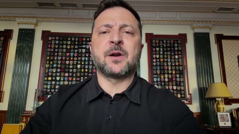 Підписав указ про створення у складі ЗСУ спеціального командування – далекобійного