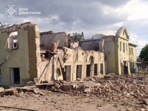 Авіаудар по Слов’янську: є жертва і поранені