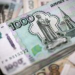 Банки “дружніх” Росії країн стали обмежувати внесення рублів на рахунки