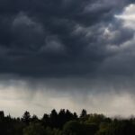 Дощі та грози прогнозують синоптики на початку тижня