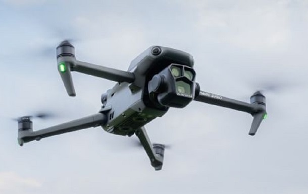 FPV-дрон вдарив по авто на Запоріжжі: є загибла та поранений