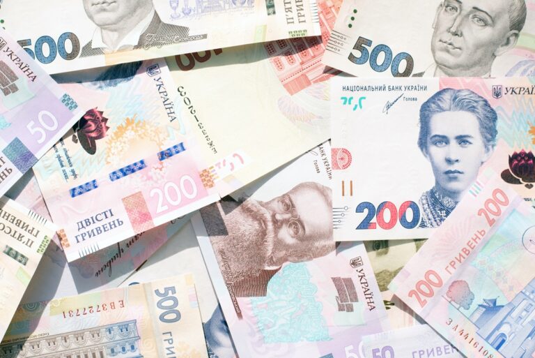 Інфляція в Україні сповільнилася до 7,2%: ціни знижуються четвертий місяць