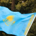 Казахстан обмежив в’їзд російських авто