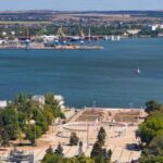 Керч повністю знеструмлено: окупанти звинувачують ЗСУ