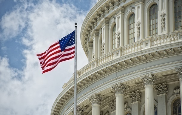 Конгресмени США закликали дати Києву більше зброї
