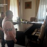 Мільйонні збитки: троє посадовців митниці отримали підозру