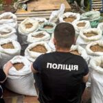 На Рівненщині викрили підпільний цех: вилучили бурштину на мільйони