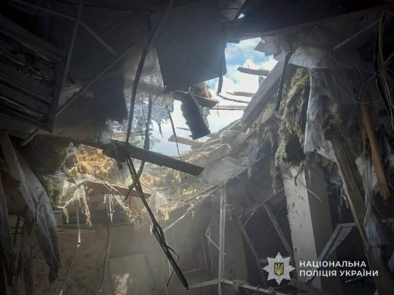 Поліція показала наслідки атаки РФ на Сумщину