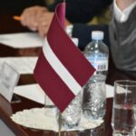 РФ пошкодила консульство Латвії у Слов’янську: реакція Зеленського