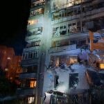 РФ зруйнувала частину багатоповерхівки у Запоріжжі