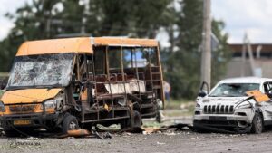 Росіяни скинули на Суми три КАБи, є жертви