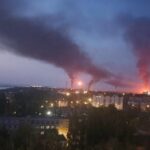 Росію атакували дрони: в Саратові палає НПЗ
