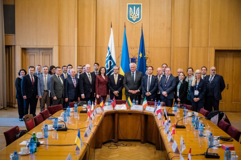 Сибіга розповів послам ОБСЄ про удари по Києву