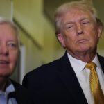 Трамп назвав, кого хоче бачити на місці Грема в Сенаті США