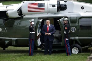 Трамп розглядає відправку військ на іранські острови – ЗМІ