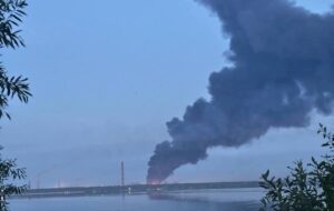 У Липецьку після атаки сталася масштабна пожежа