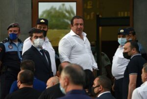 У Вірменії затримали главу проросійської партії Царукяна