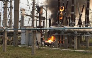 Удари по Криму: спалахнули сім електропідстанцій та сонячна електростанція
