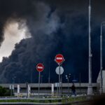 В Росії зупинив роботу стратегічний НПЗ – ЗМІ