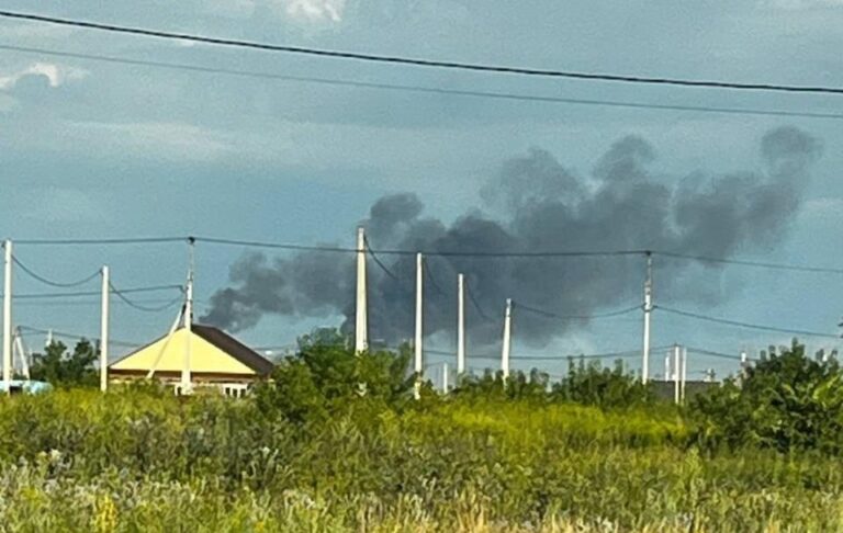 В російському Салаваті атакований НПЗ – соцмережі