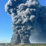 “Везувій” на складах: дим від пожеж сягнув Москви