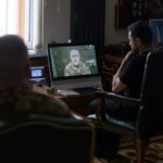 Зеленський готує посилення оборони на сході