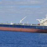 ЗМІ: біля узбережжя Омана розлилася нафта з підсанкційного танкера РФ