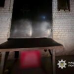 Двоє чоловіків підпалили відділення Нової пошти на Харківщині