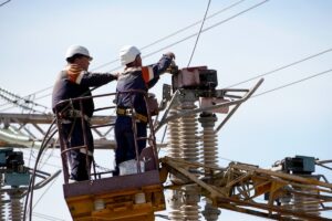 Масове знеструмлення на Чернігівщині: без світла 100 тисяч абонентів