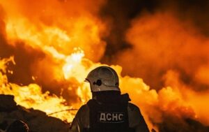 РФ б’є по Київщині: під атакою будинки та склади